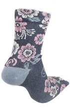 Load image into gallery viewer Made in Japan Japanese Style Floral Tabi Socks