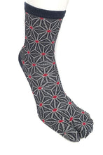 Load image into gallery viewer Japanese hemp leaves and polka dot tabi