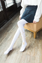 Load image into gallery viewer 120D Plum Blossom Socks