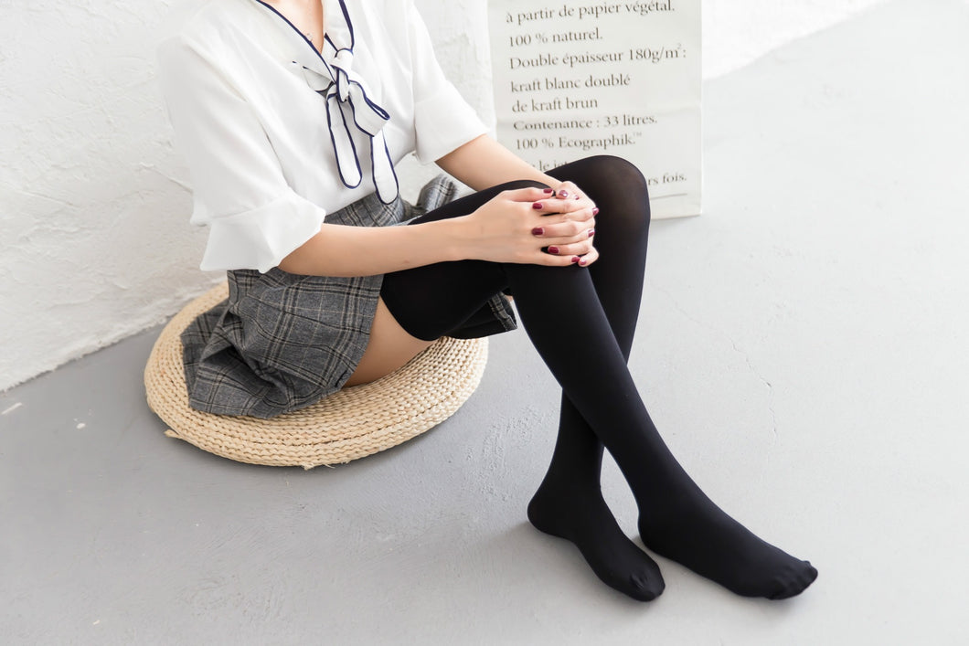 70cm long Japanese non-slip leg trimming stockings