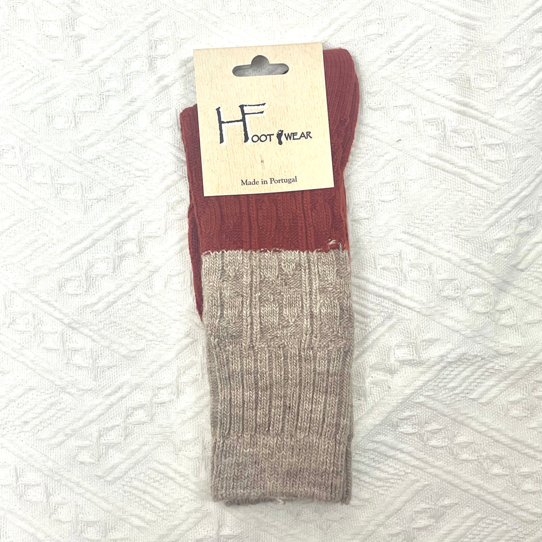 Two-tone wool socks made in Portugal