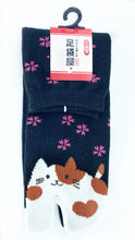 Load image into gallery viewer Japanese-made Cats Split Toe Socks
