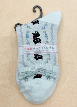 Load image into gallery viewer Japanese made bow tie cat socks
